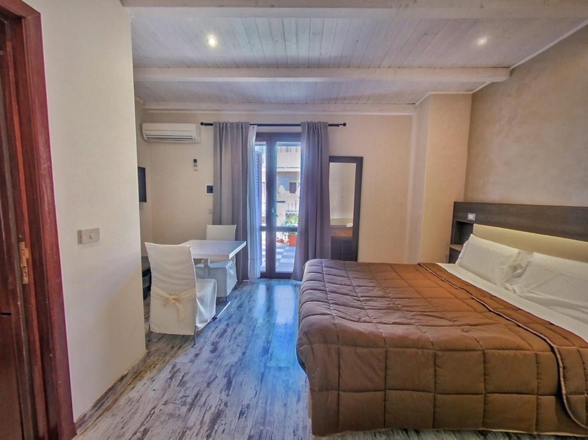 Kunesias B&B Cinisi Ngoại thất bức ảnh