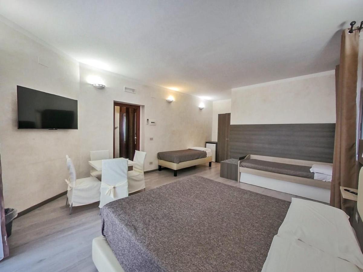 Kunesias B&B Cinisi Ngoại thất bức ảnh